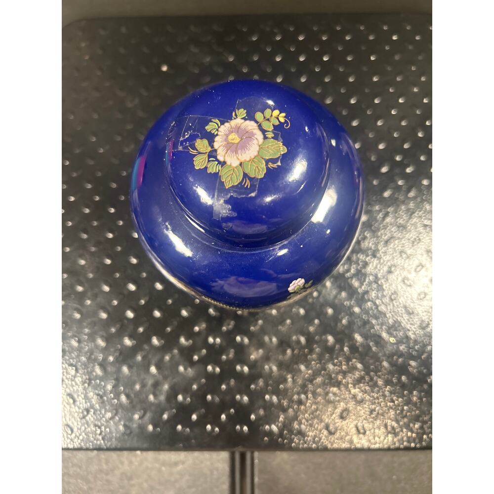 Cobalt Blue Ginger Jar with Gold pheasant and floral - Picture 2 of 4